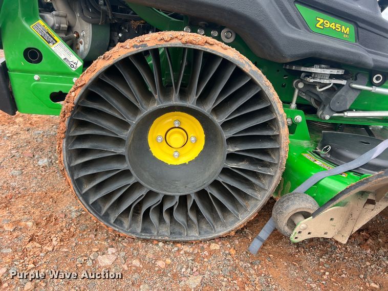 image for item DR5716 2018 John Deere Z945M  ZTR lawn mower