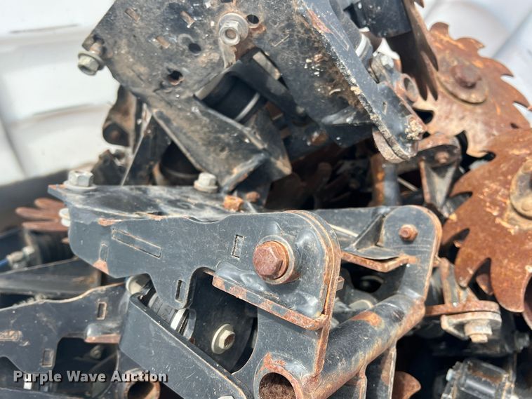 image for item DR5718 (17) Yetter row cleaners