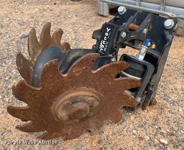 image for item DR5718 (17) Yetter row cleaners