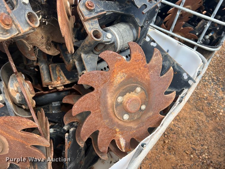 image for item DR5719 (16) Yetter row cleaners