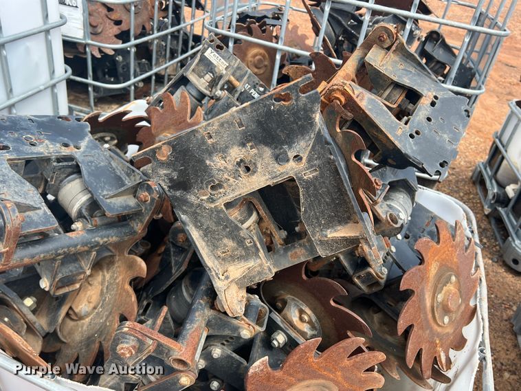 image for item DR5719 (16) Yetter row cleaners