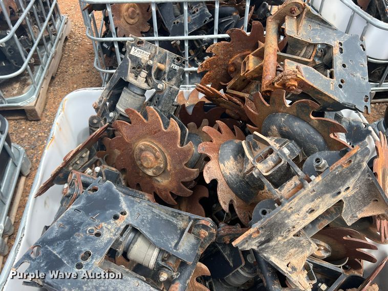 image for item DR5719 (16) Yetter row cleaners