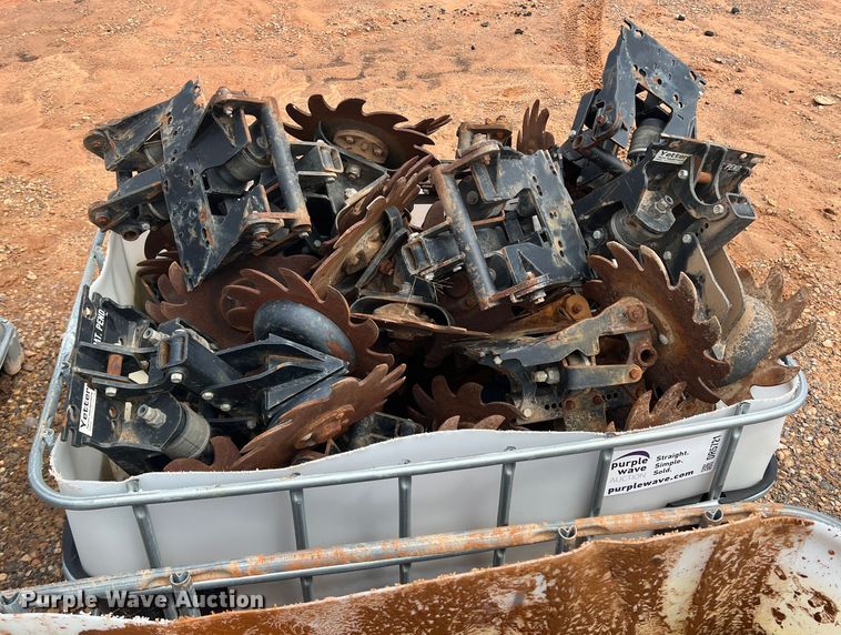 image for item DR5721 (16) Yetter row cleaners