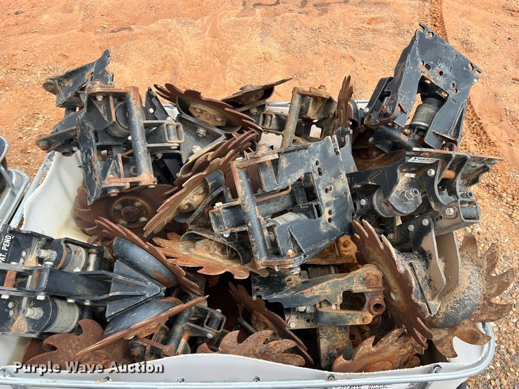 image for item DR5721 (16) Yetter row cleaners