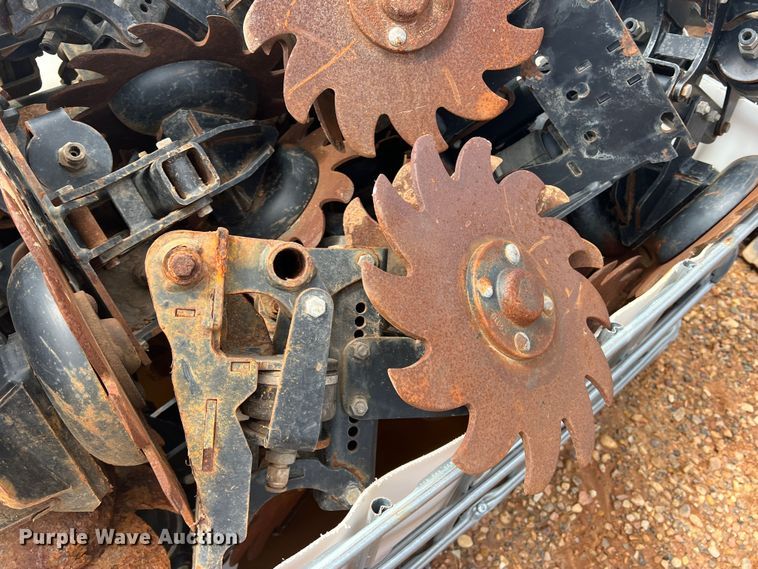 image for item DR5721 (16) Yetter row cleaners