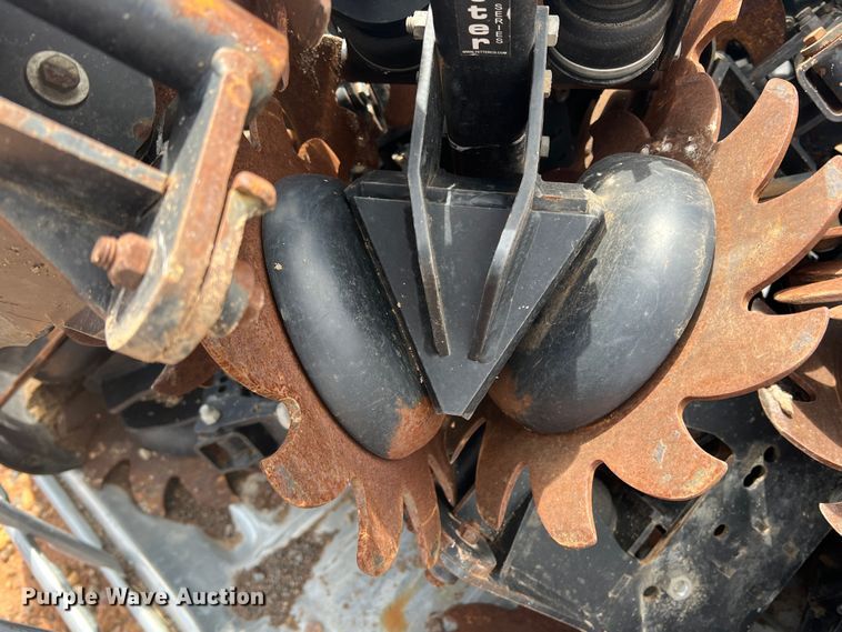 image for item DR5722 (16) Yetter row cleaners