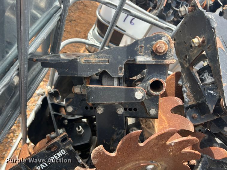 image for item DR5722 (16) Yetter row cleaners