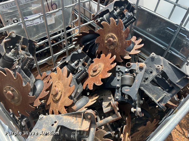 image for item DR5723 (17) Yetter row cleaners