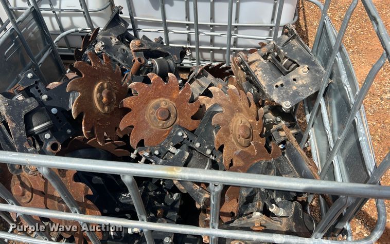 image for item DR5723 (17) Yetter row cleaners