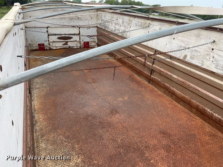 image for item DS7134 1972 Chevrolet C60  grain truck