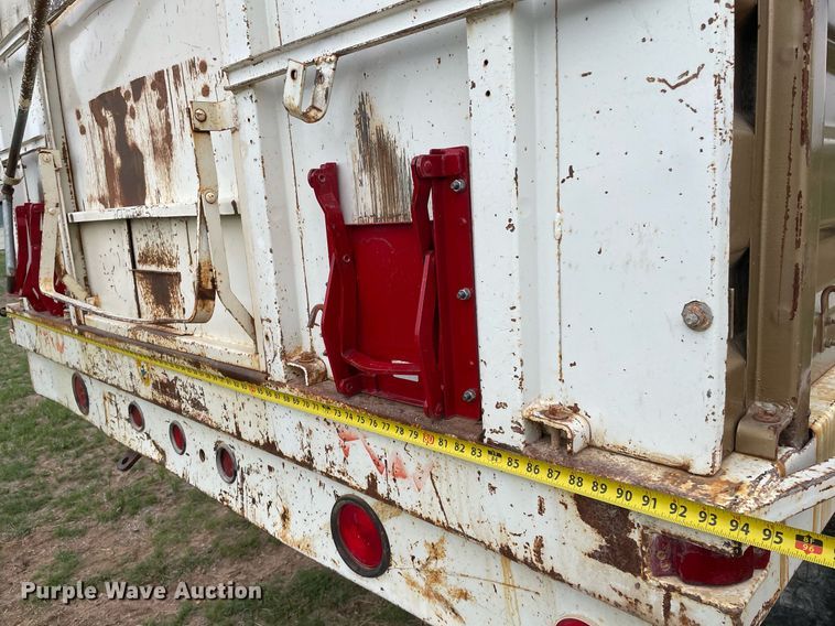 image for item DS7134 1972 Chevrolet C60  grain truck