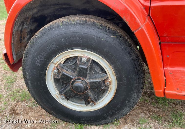 image for item DS7134 1972 Chevrolet C60  grain truck