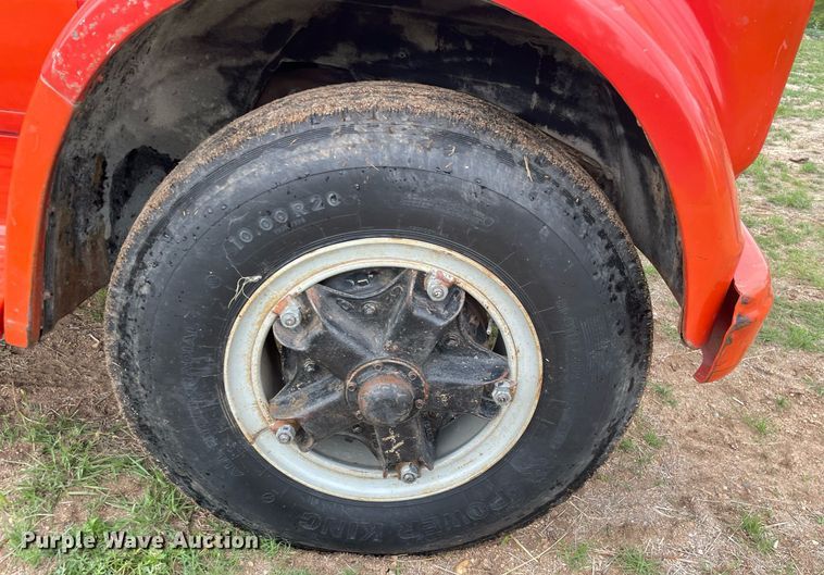 image for item DS7134 1972 Chevrolet C60  grain truck