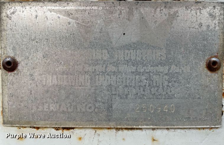 image for item DS7134 1972 Chevrolet C60  grain truck