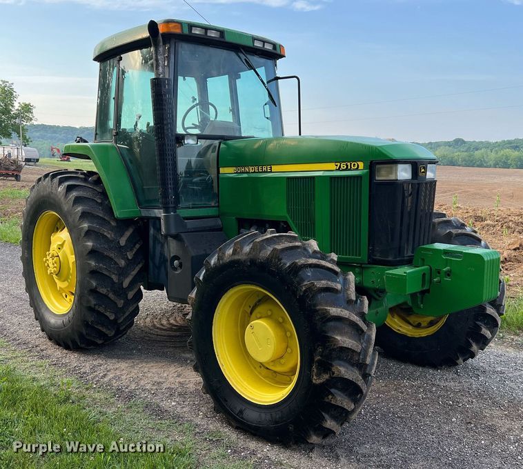 image for item II9034 1998 John Deere 7610  MFWD tractor