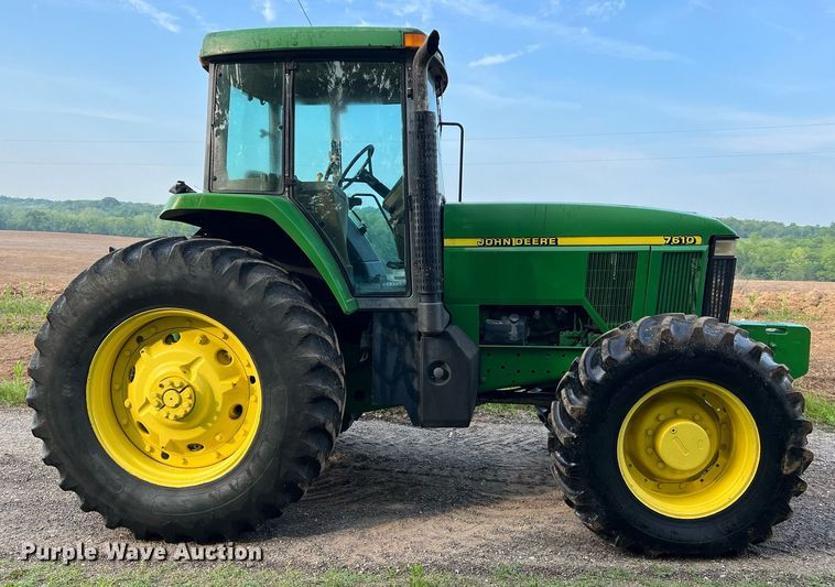 image for item II9034 1998 John Deere 7610  MFWD tractor