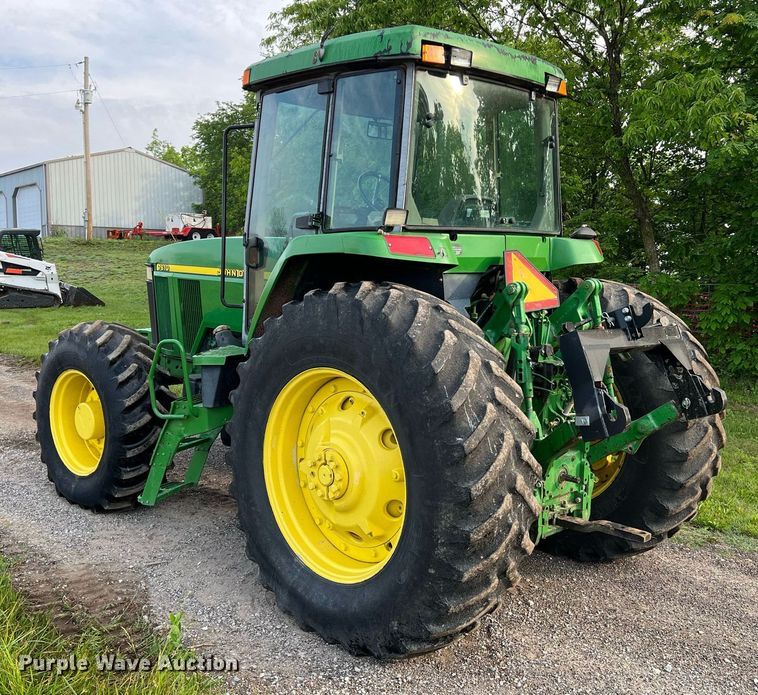 image for item II9034 1998 John Deere 7610  MFWD tractor