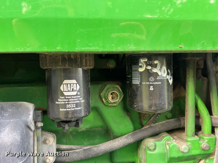 image for item II9034 1998 John Deere 7610  MFWD tractor