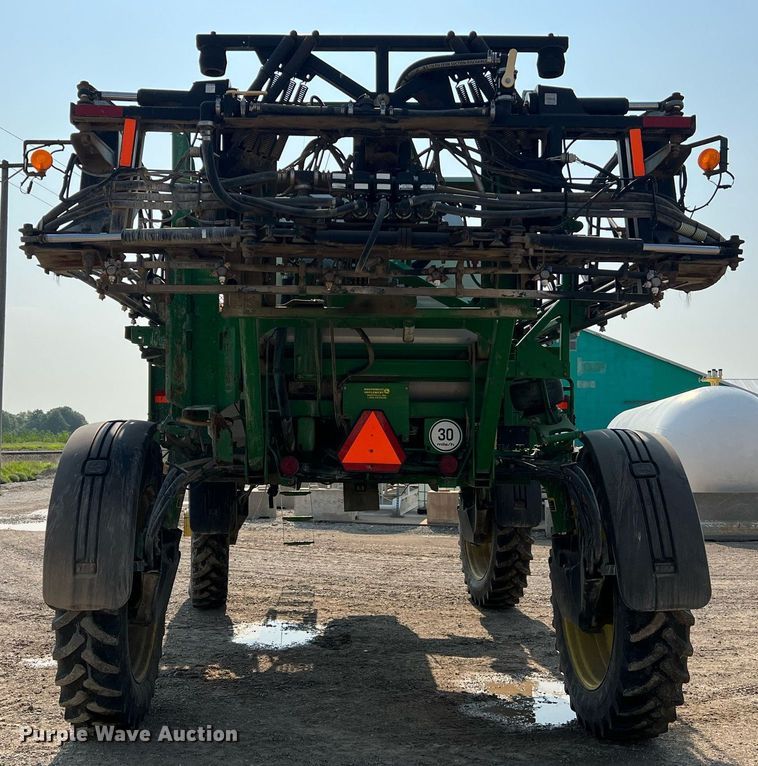 image for item II9109 2009 John Deere 4730  sprayer