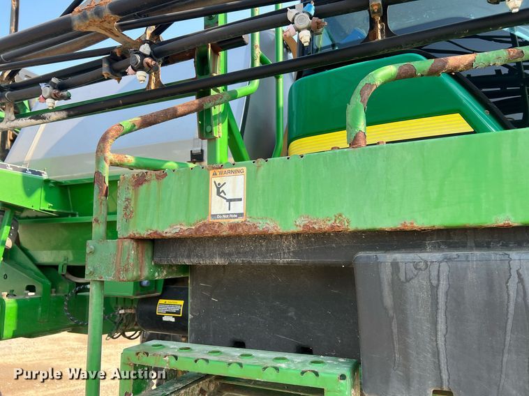 image for item II9109 2009 John Deere 4730  sprayer