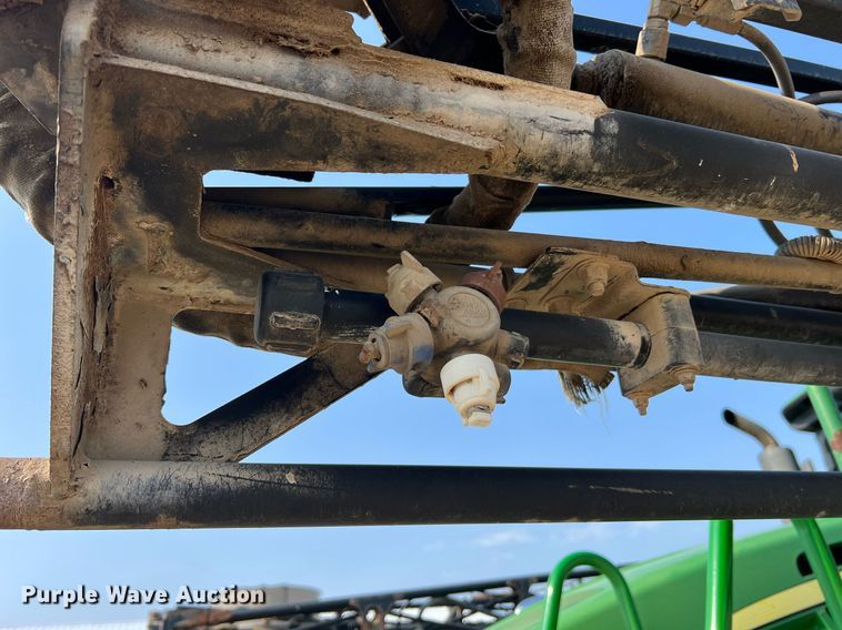 image for item II9109 2009 John Deere 4730  sprayer