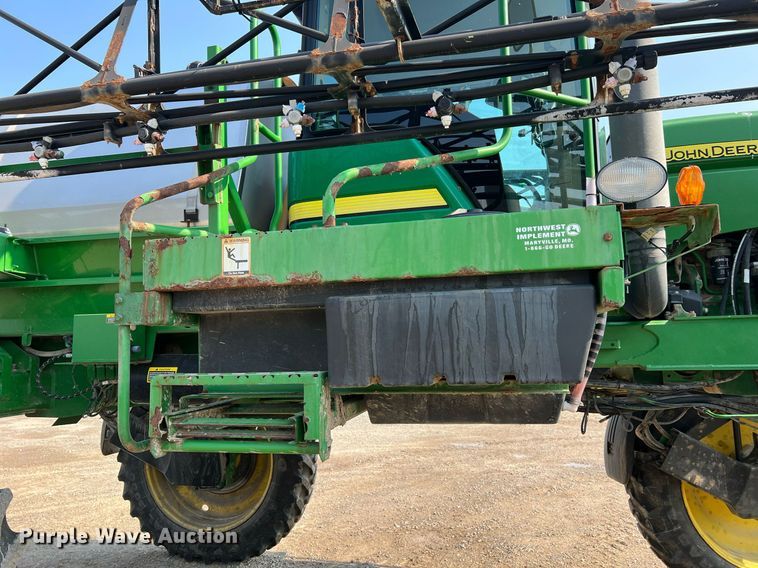 image for item II9109 2009 John Deere 4730  sprayer
