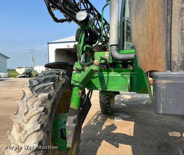 image for item II9109 2009 John Deere 4730  sprayer