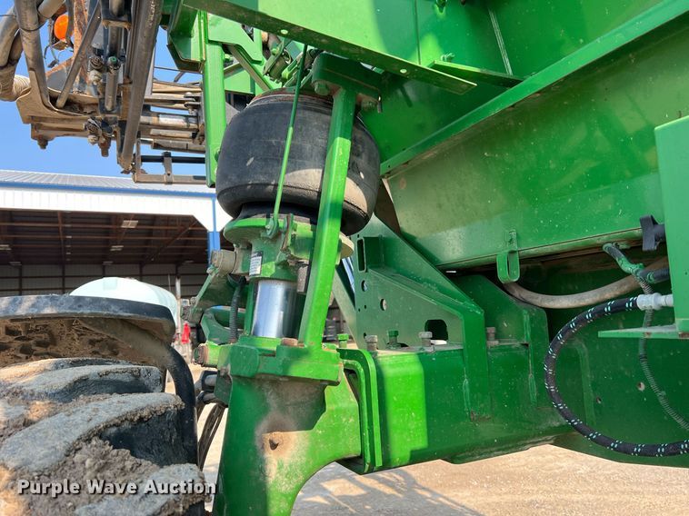 image for item II9109 2009 John Deere 4730  sprayer