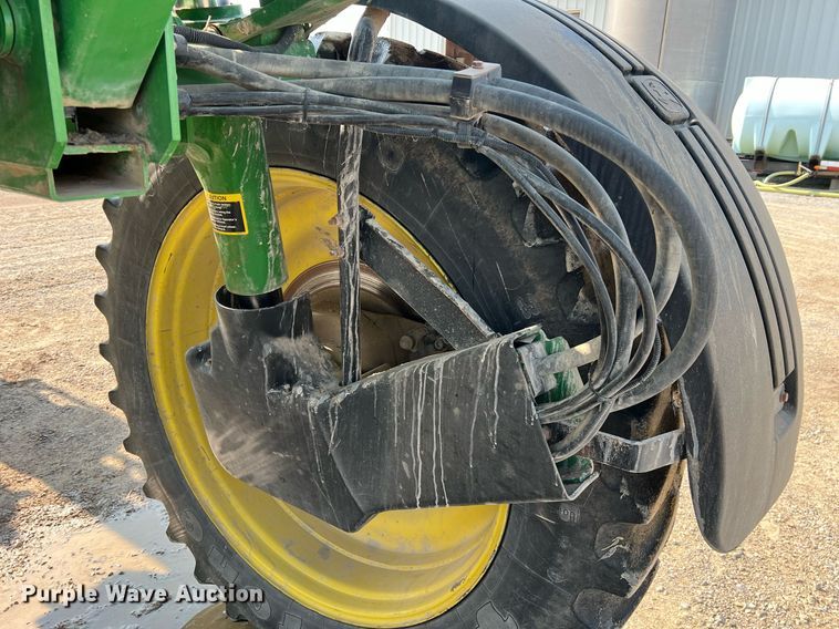 image for item II9109 2009 John Deere 4730  sprayer