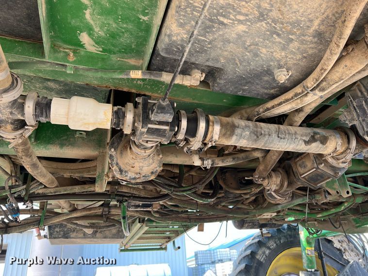 image for item II9109 2009 John Deere 4730  sprayer