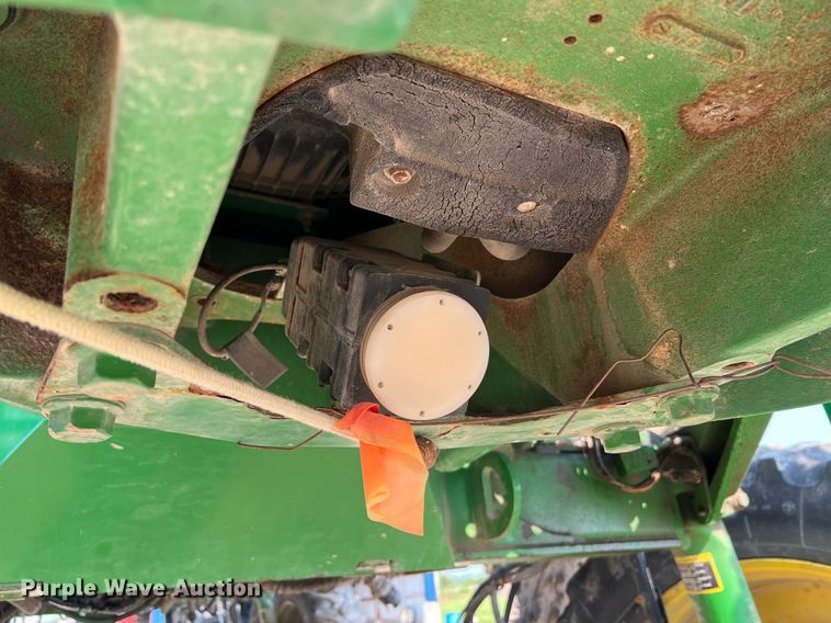 image for item II9109 2009 John Deere 4730  sprayer