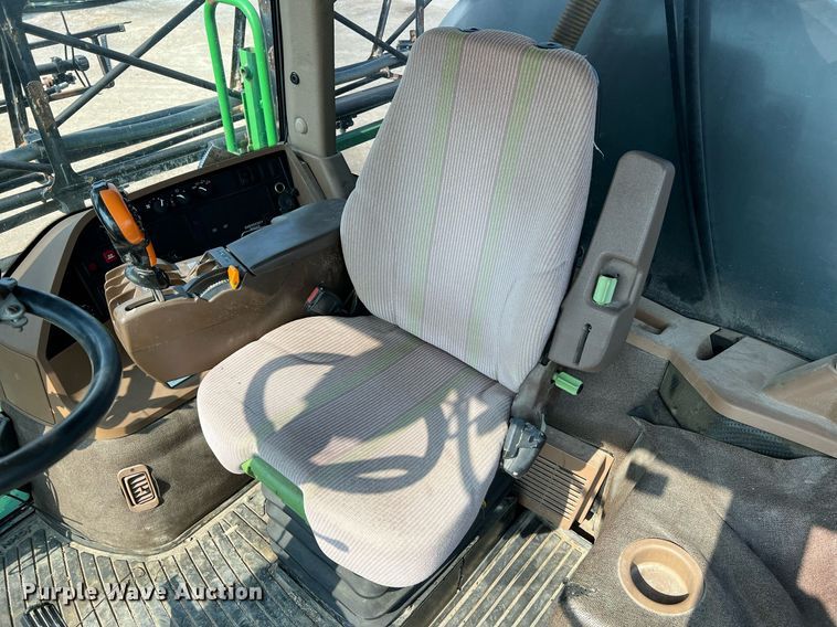 image for item II9109 2009 John Deere 4730  sprayer