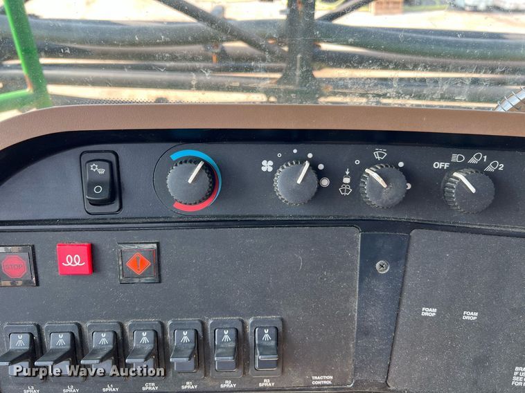 image for item II9109 2009 John Deere 4730  sprayer