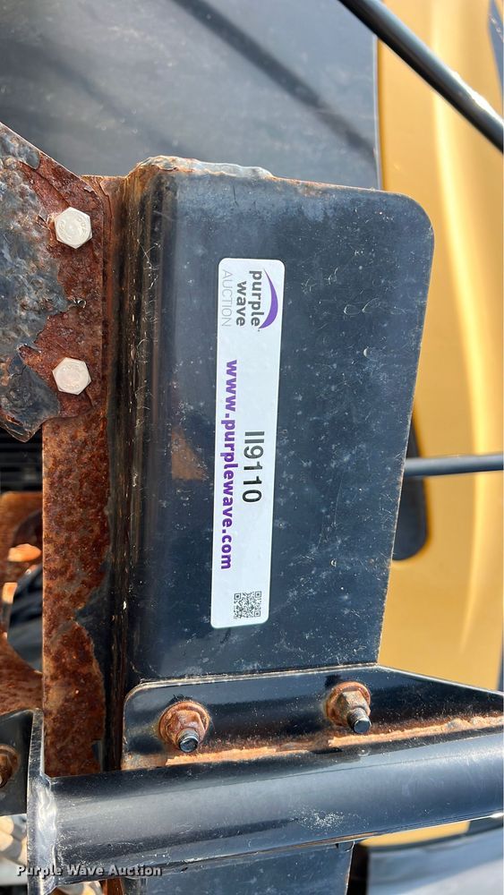 image for item II9110 RoGator RG1100  applicator