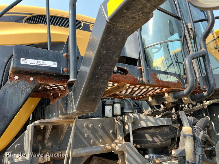 image for item II9110 RoGator RG1100  applicator
