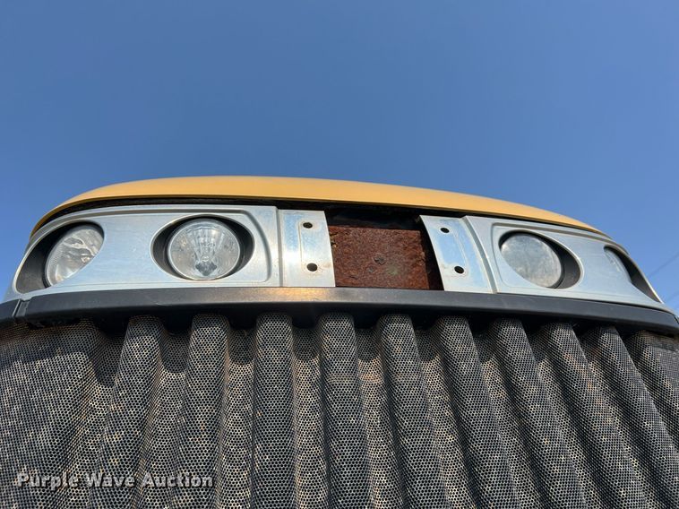 image for item II9110 RoGator RG1100  applicator