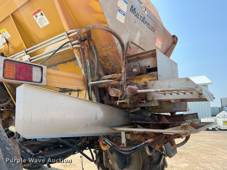 image for item II9110 RoGator RG1100  applicator