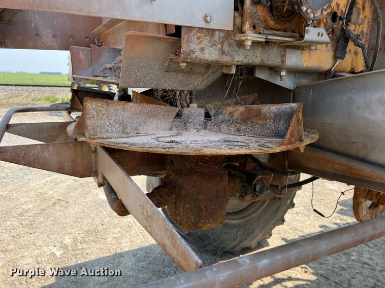 image for item II9110 RoGator RG1100  applicator