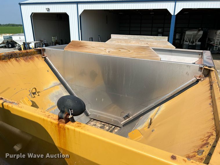 image for item II9110 RoGator RG1100  applicator