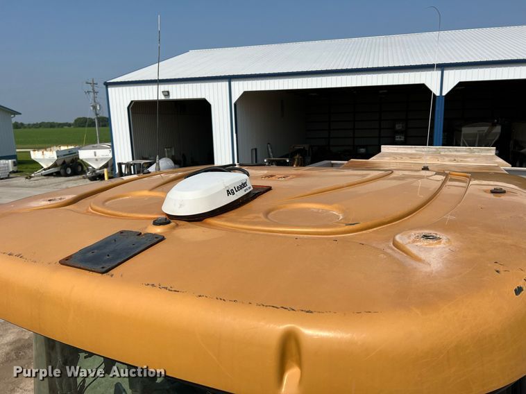 image for item II9110 RoGator RG1100  applicator