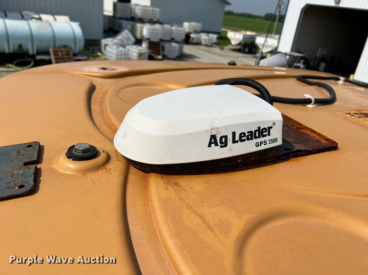 image for item II9110 RoGator RG1100  applicator