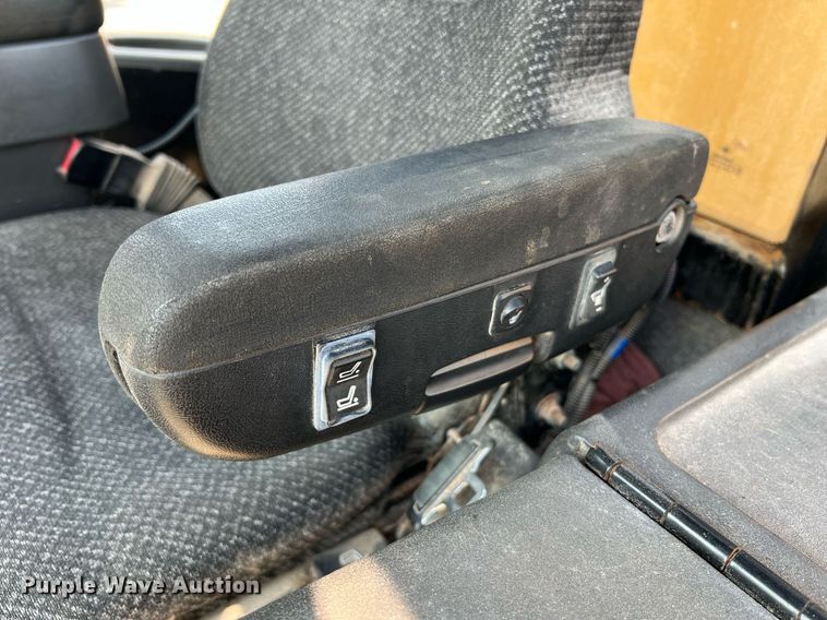 image for item II9110 RoGator RG1100  applicator