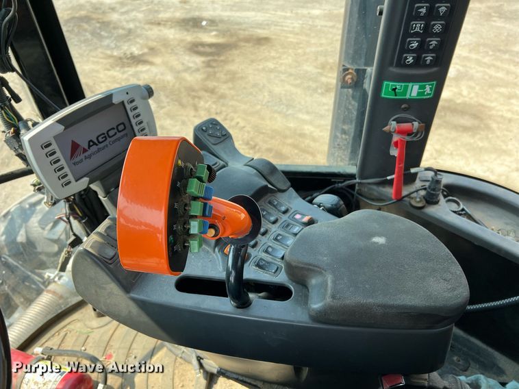 image for item II9110 RoGator RG1100  applicator