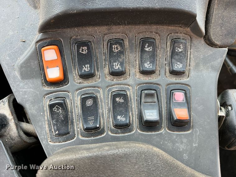 image for item II9110 RoGator RG1100  applicator