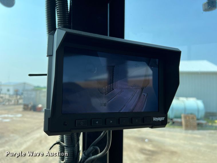 image for item II9110 RoGator RG1100  applicator