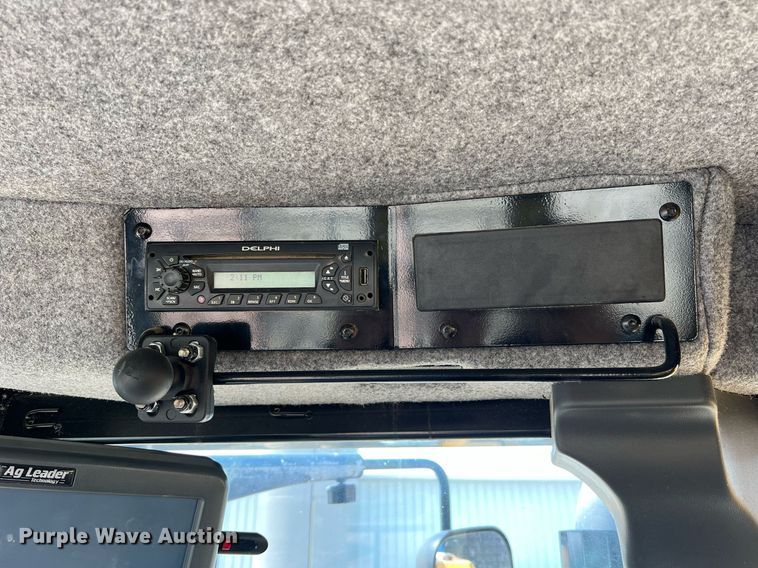 image for item II9110 RoGator RG1100  applicator