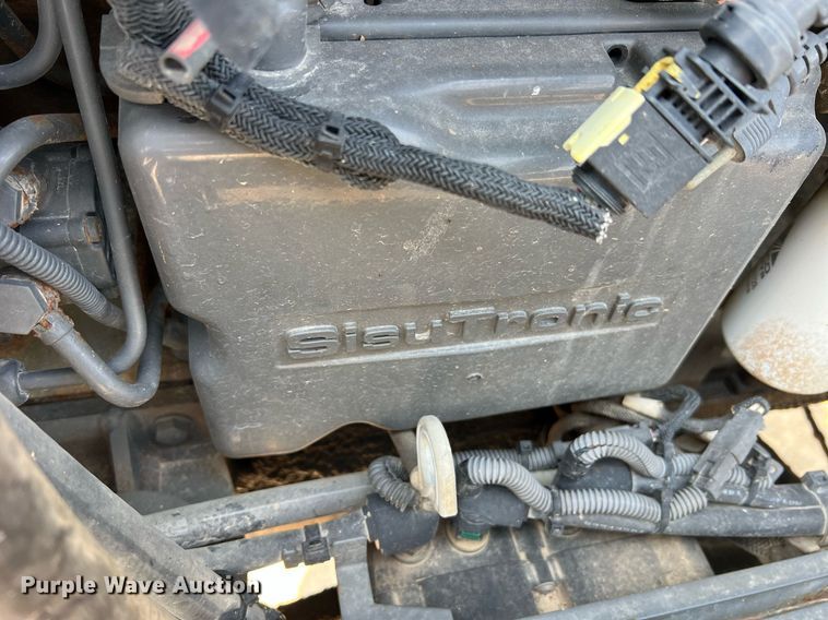 image for item II9110 RoGator RG1100  applicator