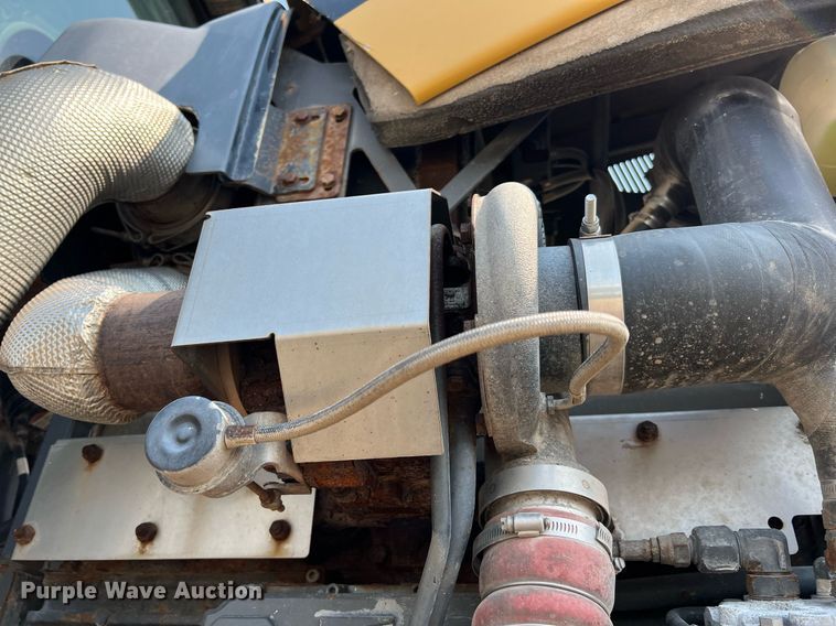 image for item II9110 RoGator RG1100  applicator