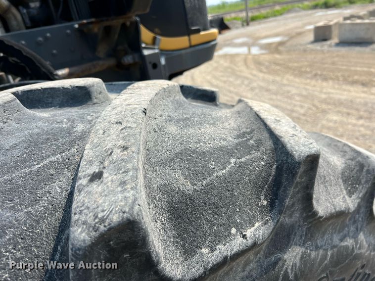 image for item II9110 RoGator RG1100  applicator