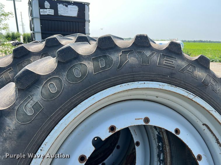 image for item II9110 RoGator RG1100  applicator